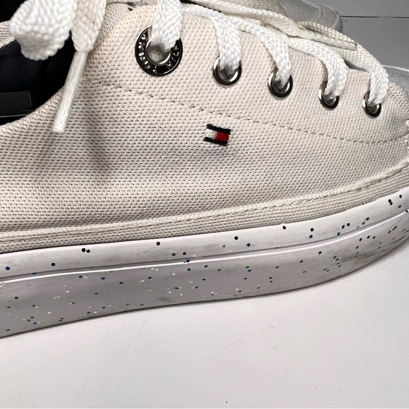 Tommy Hilfiger sneakers - Picture 2 of 6